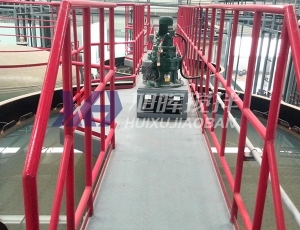 液體攪拌案例展示/中心傳動(dòng)提耙式刮泥機(jī)