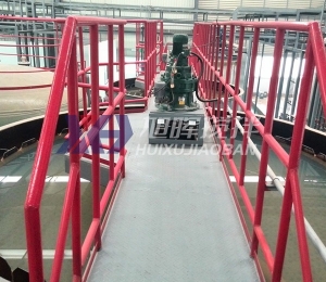 液體攪拌案例展示/中心傳動(dòng)提耙式刮泥機(jī)